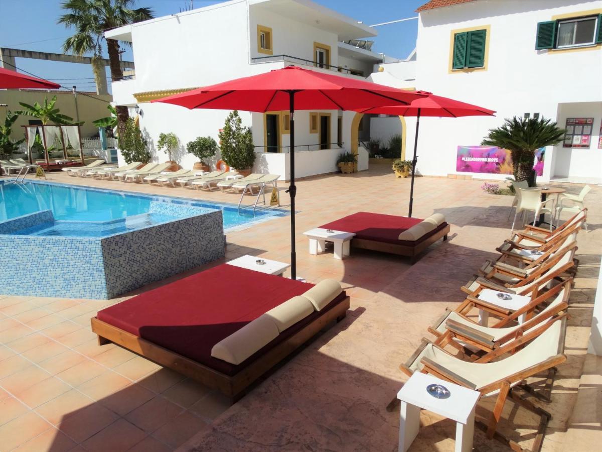 Oasis Beach Club Kavos Exterior photo