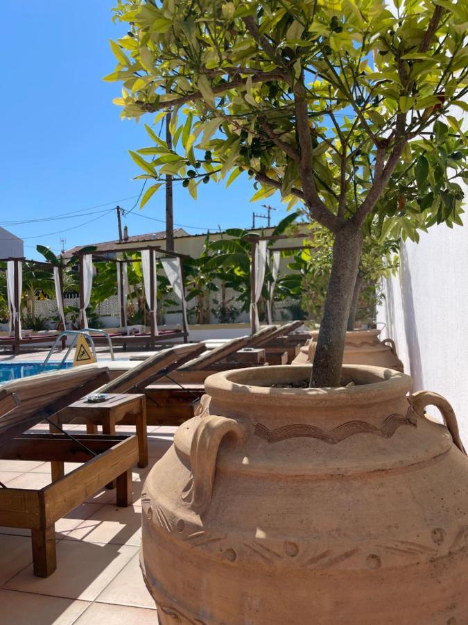 Oasis Beach Club Kavos Exterior photo